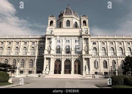 Il Kunsthistorisches Museum (Museo di Storia dell'arte) di Vienna in Austria (immagine seppia). Foto Stock