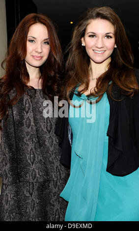 Sierra Boggess e estate Strallen Il Laurence Olivier Awards Nominees Pranzo a Haymarket Hotel Londra Inghilterra - 22.02.11 Foto Stock