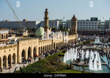 Vista dalla cittadella di Erbil (Hawler) oltre il bazaar, capitale del Kurdistan iracheno, Iraq, Medio Oriente Foto Stock