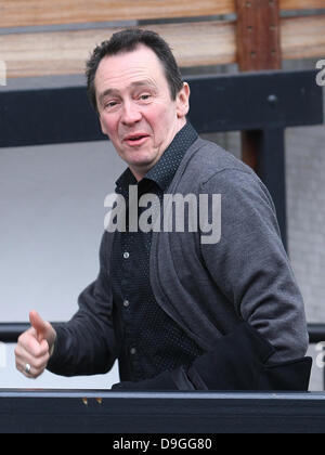 Paul Whitehouse fuori l'ITV Studios di Londra - Inghilterra - 16.03.11 Foto Stock