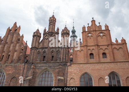 La Chiesa di Santa Caterina torri, la chiesa più antica di Danzica, Polonia. Foto Stock