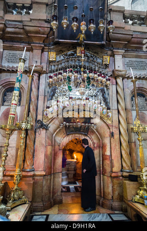 Chiesa del Santo Sepolcro nella città vecchia di Gerusalemme, Israele. Foto Stock