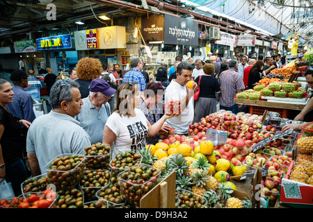 Frutta e verdura si spegne al Mahane Yehuda Market, Gerusalemme, Israele. Foto Stock