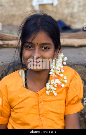 Asia, India, Karnataka, Mysore, Ritratto di una ragazza indiana Foto Stock