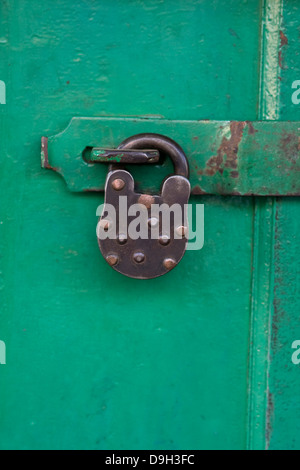 Asia, India, Karnataka, Mysore, vecchio lucchetto Foto Stock