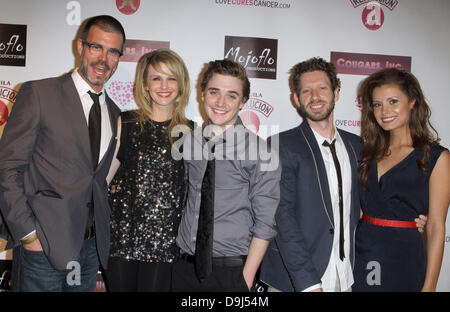 Kathryn Morris, Kyle Gallner, K. Asher Levin e Catalina Rodriguez Cougar Inc premiere mondiale tenutosi presso il teatro egiziano - Gli arrivi di Los Angeles, California - 31.03.11 Foto Stock