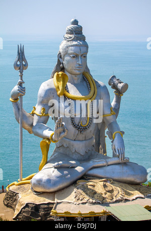 Statua del signore Shiva in Murudeshwar tempio in Karnataka, India Foto Stock