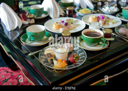 Michigan, isola di Mackinac. Storico Grand Hotel, tradizionale high tea. Focaccine assortite, torte e spuntini serviti a High Tea. Foto Stock