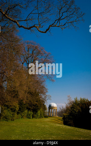 Tempio ionico, Duncombe Park, North Yorkshire, Regno Unito. Foto Stock