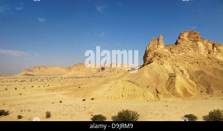 Rocce di argilla che circonda la città di Riyadh in Arabia Saudita Foto Stock