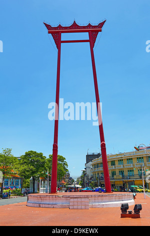 Il Gigante Swing, Sao Ching Cha, Bangkok, Thailandia Foto Stock