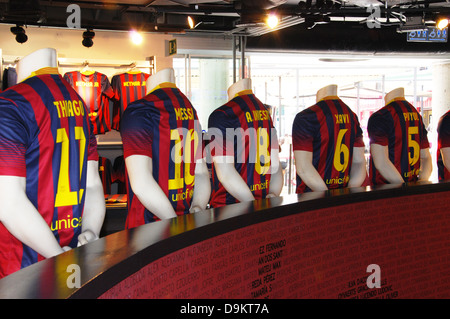 Fan shop in Camp Nou Barcelona Europa Foto Stock