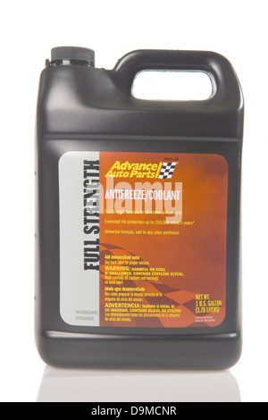 Antigelo e liquido di raffreddamento del marchio Advance Auto Parts USA Foto Stock