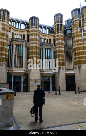 L'ingresso della casa di Richmond, Dipartimento di Salute, Whitehall, London REGNO UNITO Foto Stock