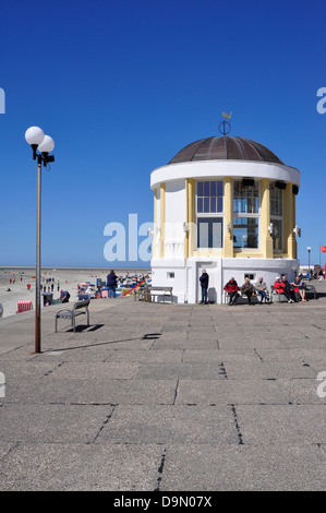 Germania, Bassa Sassonia, East Friesland, Borkum, isola del Mare del Nord, Nord bagno di mare, la costa del Mare del Nord, isola, lungomare Promenade, b Foto Stock