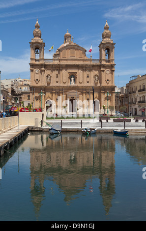 La chiesa parrocchiale di Msida, Chiesa di uva sultanina tal-Paci, dedicata a San Giuseppe, Malta. Foto Stock