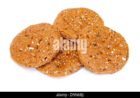 Fette di segale tortillas isolati su sfondo bianco Foto Stock