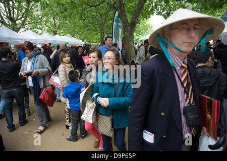 Vietnam Festival aperto 2013 (VOF 2013) è una cultura Vietnamita festival che celebra il meglio del Vietnam a Londra. Foto Stock