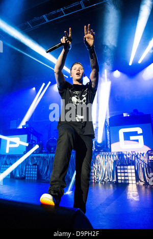 Il Professor Green eseguendo il suo nuovo album a GLive in Guildford per un sold out folla Foto Stock