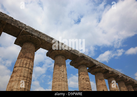 La Basilica e il Tempio di Hera Paestum, Campania, Italia Foto Stock