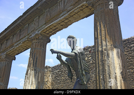 Statua di Diana nel Tempio di Apollo, Pompei, Campania, Italia Foto Stock