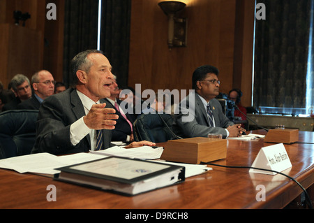 001 testimonianza il CBP Commissario Alan D. Bersin. Foto Stock