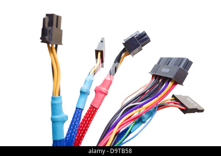 Alcuni colorato i cavi di alimentazione per un personal computer. Foto Stock