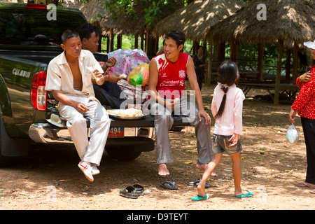 La vita quotidiana nelle zone rurali Kampot provincia della Cambogia Foto Stock