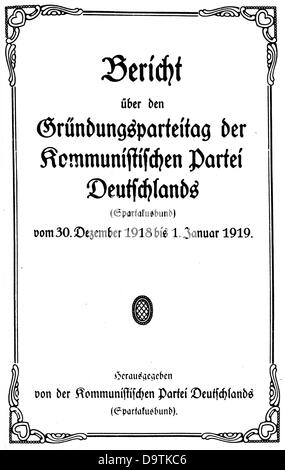 Copertina del " rapporto sul congresso costitutivo del Partito comunista tedesco (Lega Spartacus) dal 30 dicembre 1918 al 1 gennaio 1919". Fotoarchiv für Zeitgeschichte Foto Stock