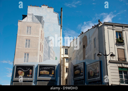 Trompe l'oeil sul lato degli edifici a Parigi, Francia Foto Stock