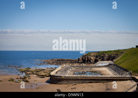 Lido di Tynemouth alla lunga spiaggia di sabbia in Northumberland Foto Stock