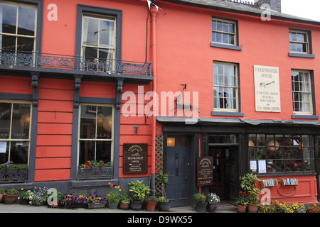 Yarborough Casa di seconda mano bookshop e caffetteria nella piazza di vescovi castello, un piccolo e vivace cittadina nel sud rurale Shropshire Foto Stock