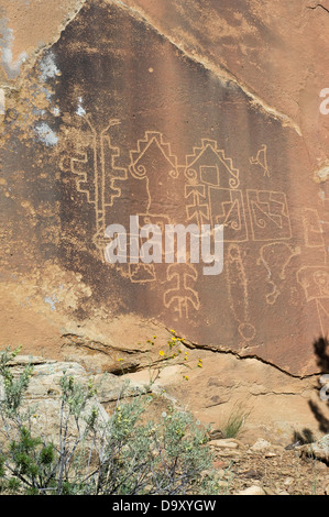 Native American incisioni rupestri in Lobo Canyon, Cebolla deserto, Nuovo Messico. Fotografia digitale Foto Stock