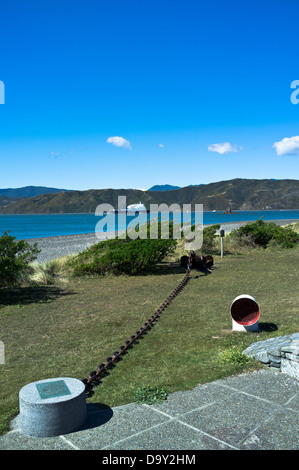 Dh Seatoun WELLINGTON NUOVA ZELANDA Wahine ferry disaster memorial Churchill Park e cuochi traghetto stretto Foto Stock