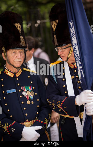 Un partecipante prende parte in Carolina giorno celebrazioni e sfilata nel giugno 28, 2013 a Charleston, Carolina del Sud. Carolina giorno celebra la vittoria americana nella battaglia di Sullivan's Island, SC, il 28 giugno 1776. Foto Stock