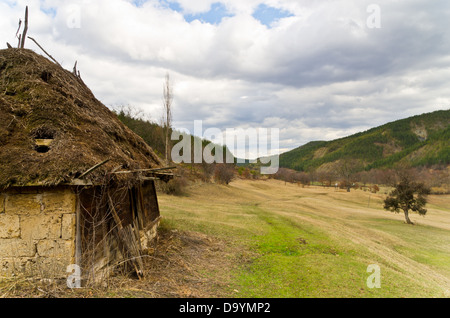 Abbandonato capanna di pastore Foto Stock