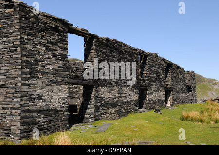 Runis di sistemazione dei blocchi a Rhosydd miniera di ardesia Croesor Gwynedd in Galles Cymru REGNO UNITO GB Foto Stock