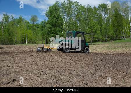 Creazione di un grafico di cibo per la fauna selvatica Foto Stock