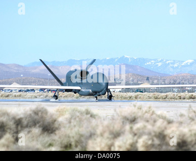 452d prova di volo squadrone - RQ-4B Global Hawk Foto Stock