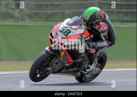 Imola, Italia. Il 29 giugno 2013. Eugene Laverty durante il Campionato del Mondo Superbike campionati da Imola. Foto Stock