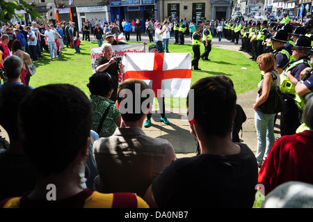 Difesa inglese League EDL Demo di dimostrazione Keighley Agosto 2012 Foto Stock