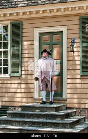 Town Crier, Reenactor, Colonial Williamsburg, Virginia Foto Stock