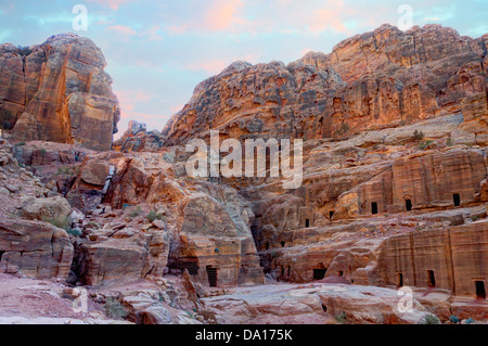 Antiche tombe in Petra, Giordania Foto Stock