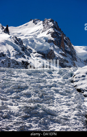 Ghiacciaio Bossons, Chamonix Aiguilles visto da Chamonix Mont Blanc Foto Stock