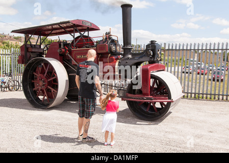 Un Aveling & Porter n8778 vecchia registrazione fedele E5349 a 10 ton 5composto nhp motore costruito nel 1916 Foto Stock