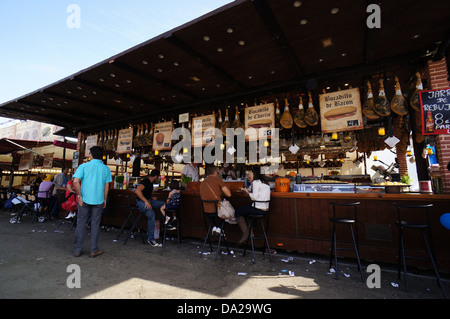 La fiera di Aprile di Siviglia, (Feria de abril de Sevilla), Cibo, Siviglia e la zona fieristica in aprile, 2013 a Siviglia, Spagna Foto Stock