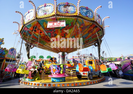 La fiera di Aprile di Siviglia, (Feria de abril de Sevilla), fiera carosello di Siviglia sulla fiera di aprile, 2013 Siviglia, Spagna Foto Stock