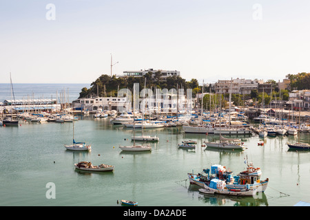 Porto Mikrolimano, baia di Mikrolimano, Pireo di Atene, Grecia Foto Stock