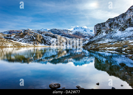 Il lago Ercina "Lagos de Covadonga', Asturias,Spagna. Foto Stock