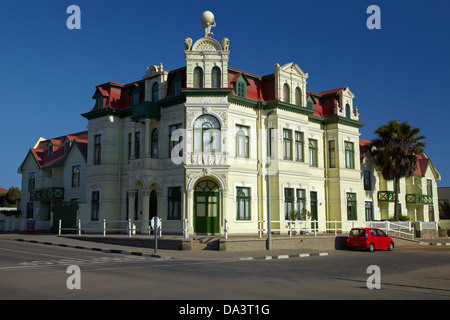 Storico edificio di Hohenzollern (1906), Swakopmund, Namibia, Africa Foto Stock